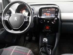 Peugeot 108 Allure 1.2 PureTech 60KW (82CV)