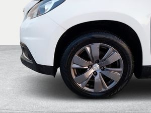 Peugeot 2008 PEUGEOT 2008 STYLE 1.2 PURETECH 110 S&S EAT6