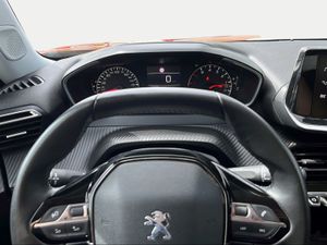 Peugeot 2008 Allure Pack Puretech 100 S&S BVM6