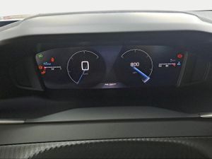 Peugeot 2008 Allure Gasolina 100 S&S 6 Vel. MAN