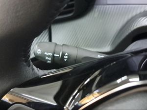 Peugeot 2008 Allure Gasolina 100 S&S 6 Vel. MAN