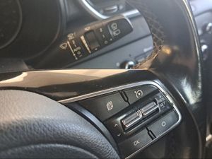 Kia Sportage 1.6 MHEV Business 100kW (136CV) 4x4