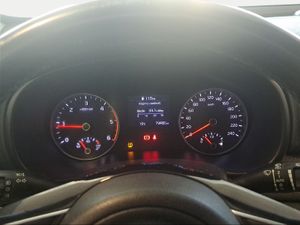 Kia Sportage 1.6 MHEV Business 100kW (136CV) 4x4