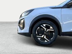 Peugeot 2008 Allure Gasolina 100 S&S 6 Vel. MAN