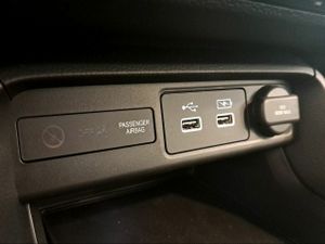 Honda Civic 2.0 i-MMD Elegance CVT Full Hybrid