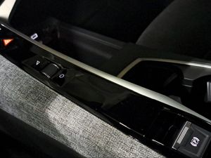 Peugeot 3008 Hybrid 1.2 100KW GT eDCS6