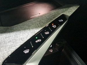 Peugeot 3008 Hybrid 1.2 100KW GT eDCS6
