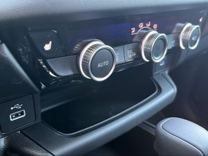 Honda HR-V 1.5 i-MMD Elegance 4x2