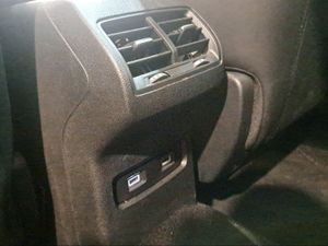 Citroën C4 PureTech 130 S&S 6v Shine