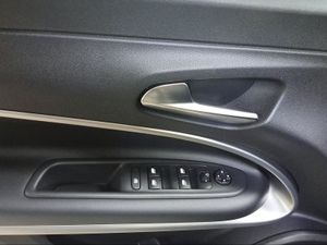 Jeep Avenger 1.2 eHybrid 74kW (100CV) Summit