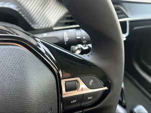 Peugeot 208 Active Puretech 75