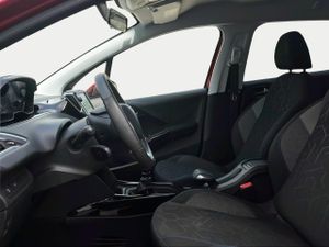 Peugeot 2008 Signature PureTech 110 S&S 6 Vel. MAN
