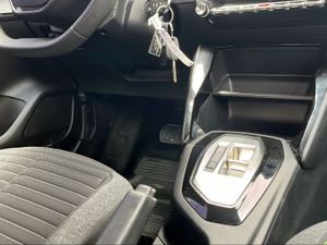 Peugeot 208 Active HYBRID 100 eDCS6