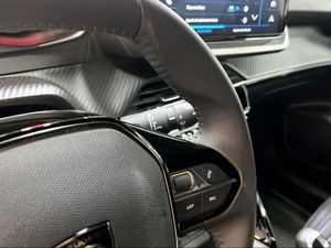 Peugeot 2008 Active Puretech 100 S&S 6 Vel. MAN