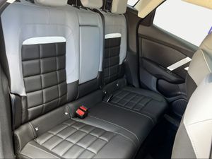 Citroën C4 Hybrid 136 e-DCS6 Max