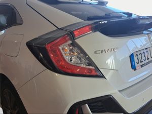 Honda Civic 1.0 I-VTEC TURBO CVT ELEGANCE NAV