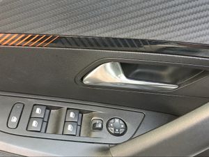 Peugeot 2008 Active Puretech 100 S&S BVM6
