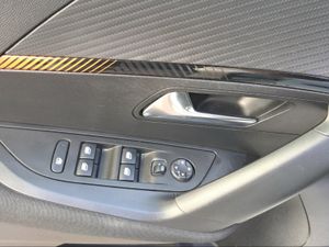 Peugeot 2008 Active Puretech 100 S&S BVM6