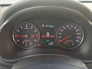 Kia Stonic 1.0 T-GDi 74kW (100CV) MHEV iMT Concept