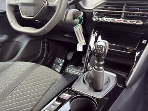 Peugeot 208 Allure Gasolina 100 S&S 6 Vel. MAN