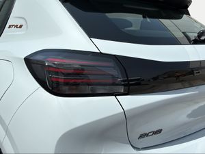 Peugeot 208 Style Gasolina 100 S&S 6 Vel MAN