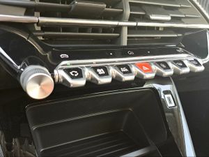 Peugeot 208 Style HYBRID 110 eDCS6