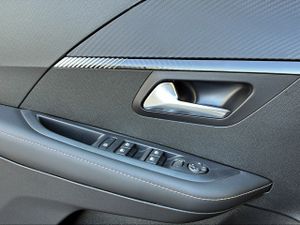 Peugeot 208 Allure HYBRID 110 eDCS6