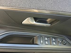Peugeot 5008 Allure BlueHDi 96kW (130CV) S&S EAT8