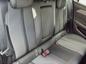 Peugeot 308 5P Allure PureTech 130 S&S MAN