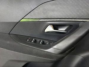 Peugeot 2008 Active Puretech 100 S&S 6 Vel. MAN