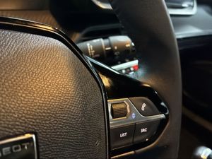 Peugeot 2008 Active Puretech 100 S&S 6 Vel. MAN