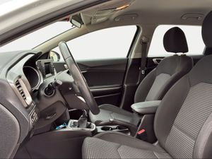 Kia Ceed 1.6 CRDi 85kW (115CV) Concept