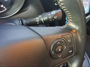 Toyota Auris 1.8 140H Hybrid Active