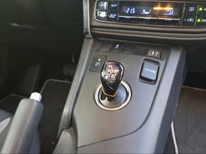 Toyota Auris 1.8 140H Hybrid Active