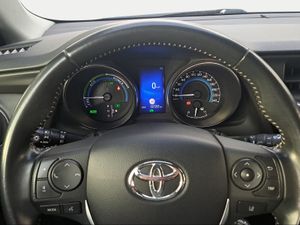 Toyota Auris 1.8 140H Hybrid Active