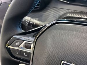 Peugeot 208 Allure Gasolina 100 S&S 6 Vel. MAN