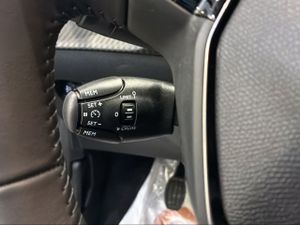 Peugeot 208 Allure Gasolina 100 S&S 6 Vel. MAN