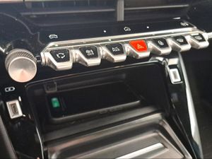 Peugeot 2008 N2008 Allure Hybrid 145 eDCS6