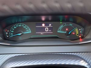 Peugeot 208 Style HYBRID 110 eDCS6
