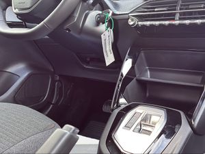 Peugeot 208 Style HYBRID 110 eDCS6