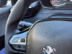 Peugeot 2008 Active Pack Puretech 100 S&S 6 Vel. MAN
