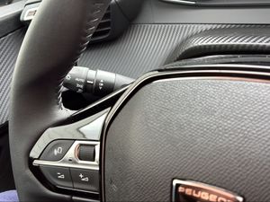 Peugeot 208 Allure Gasolina 100 S&S 6 Vel. MAN