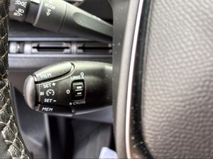 Peugeot 3008 1.5 BlueHDi 96kW (130CV) S&S Allure