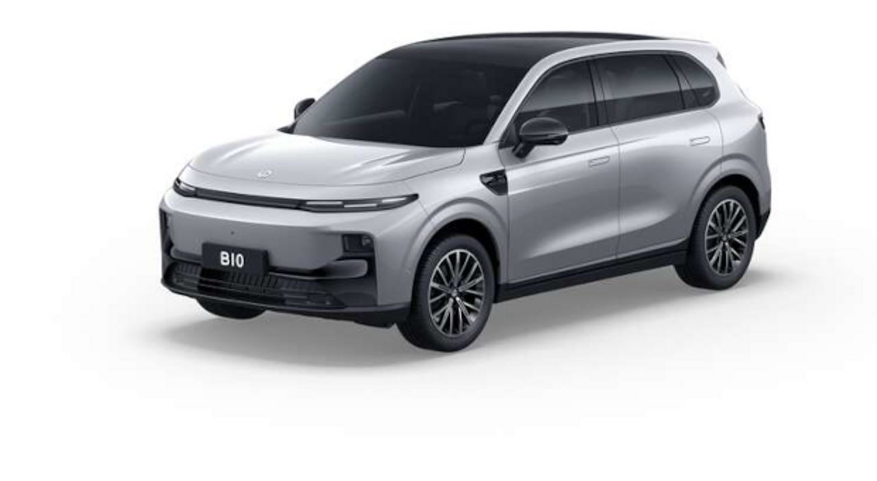 Leapmotor B10 B10 REEV 18.8 kWh Design Auto B10 DESIGN PROMAX - Foto 1