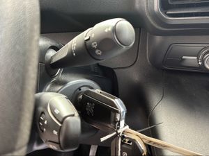 Peugeot Rifter Active Pack Business Standard BlueHDi 100 S&S MAN. 6 VEL.