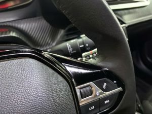 Peugeot 2008 Active Puretech 100 S&S 6 Vel. MAN