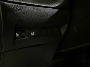Peugeot 2008 Allure Pack BlueHDI 130 S&S EAT8