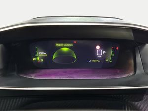 Peugeot 2008 Allure Pack BlueHDI 130 S&S EAT8