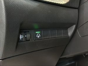 Peugeot 208 Allure HYBRID 110 eDCS6