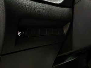 Peugeot 208 Style HYBRID 110 eDCS6